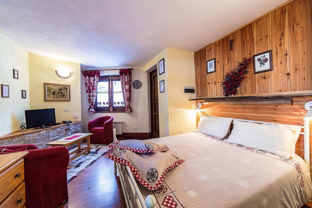 Le Thovex Bed & Breakfast La Thuile Exterior foto