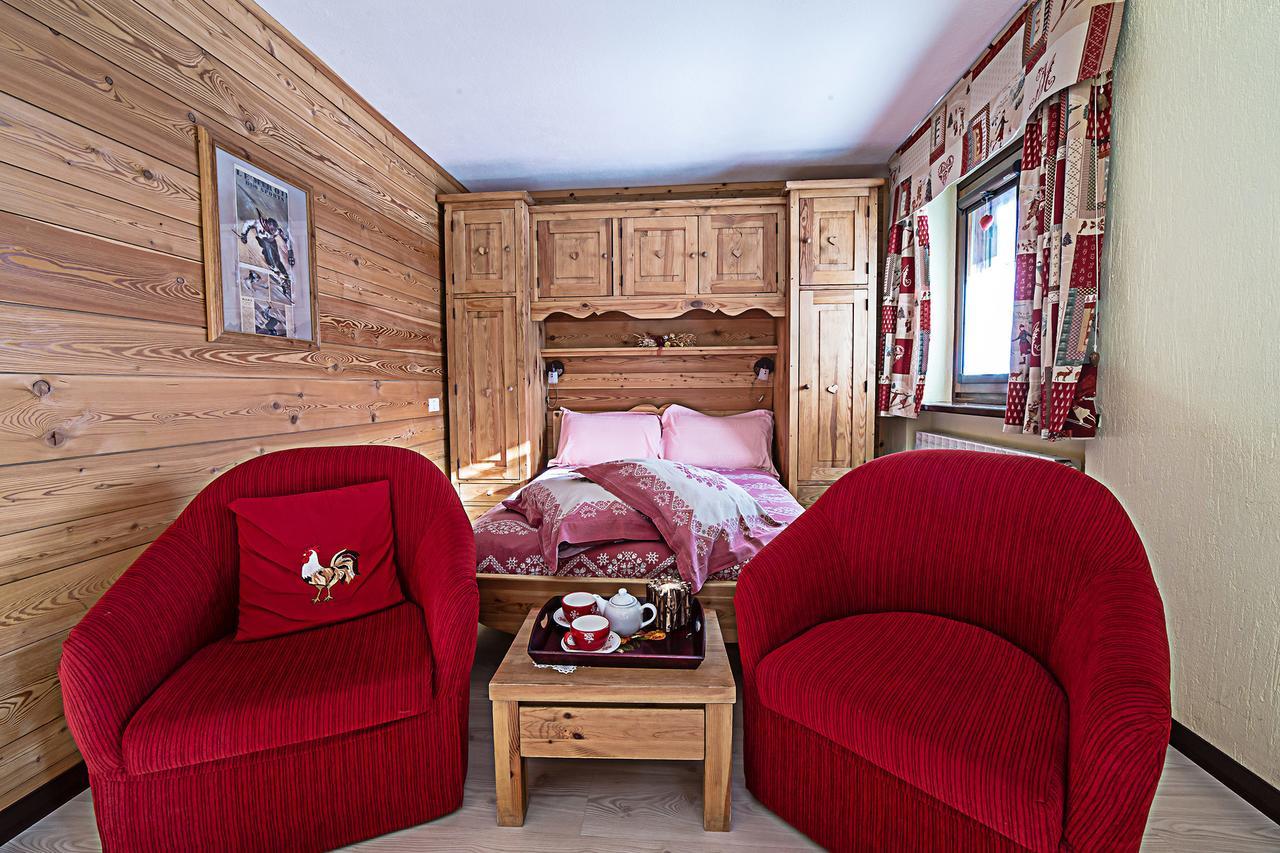 Le Thovex Bed & Breakfast La Thuile Exterior foto