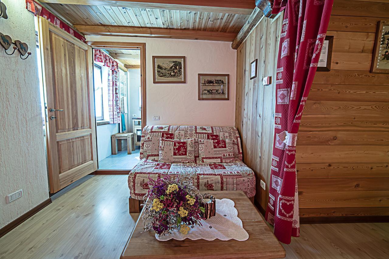 Le Thovex Bed & Breakfast La Thuile Exterior foto