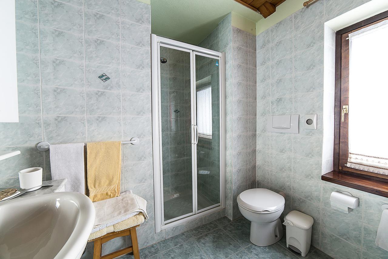 Le Thovex Bed & Breakfast La Thuile Exterior foto